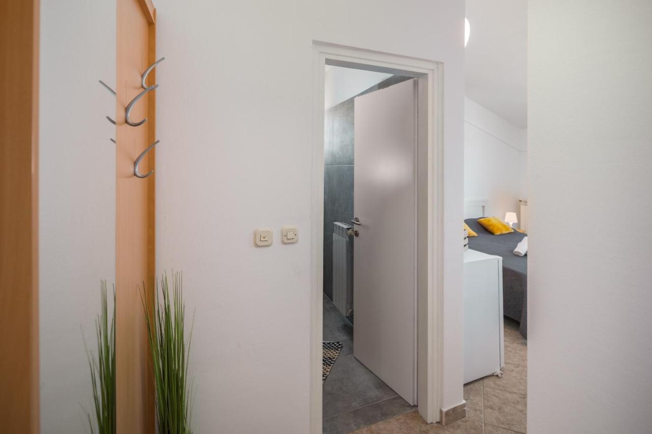 Martina Guest House Porec Ngoại thất bức ảnh